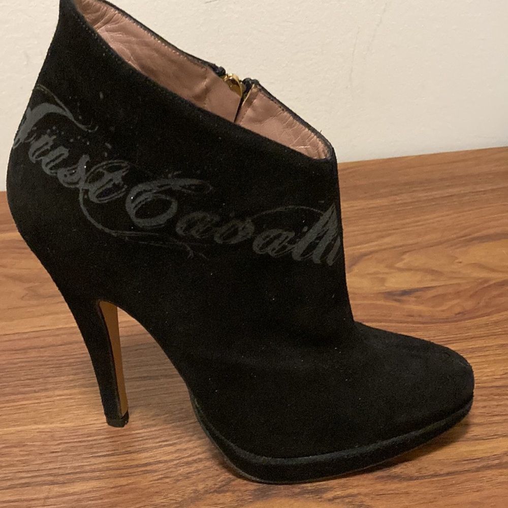 Just Cavalli NWOT Black Suede Ankle Booties with Stiletto Heel. Size 39/9.